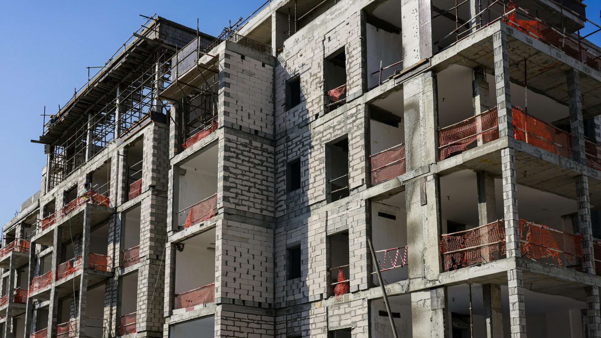 PSE Consult engineering team on a construction site