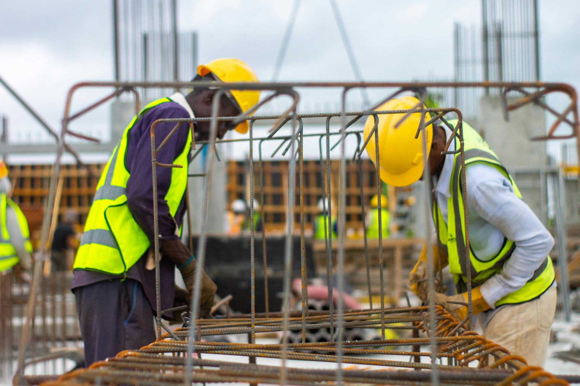Project management — coordinating engineering delivery on site